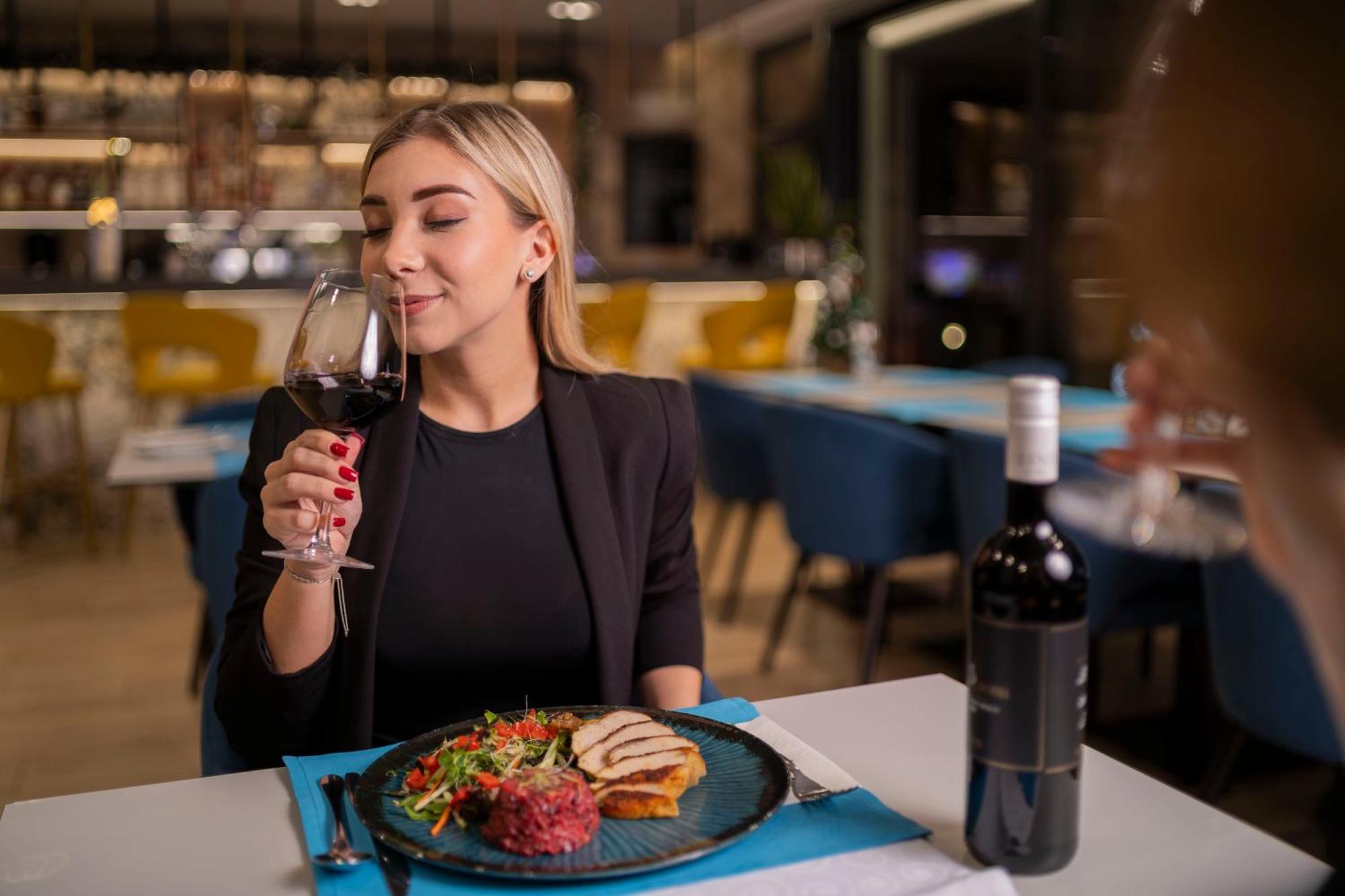 Sziget Hotel Nyíregyháza 外观 照片